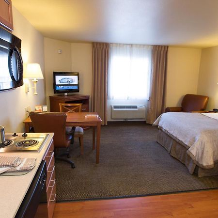 Candlewood Suites Springfield By Ihg Exterior foto